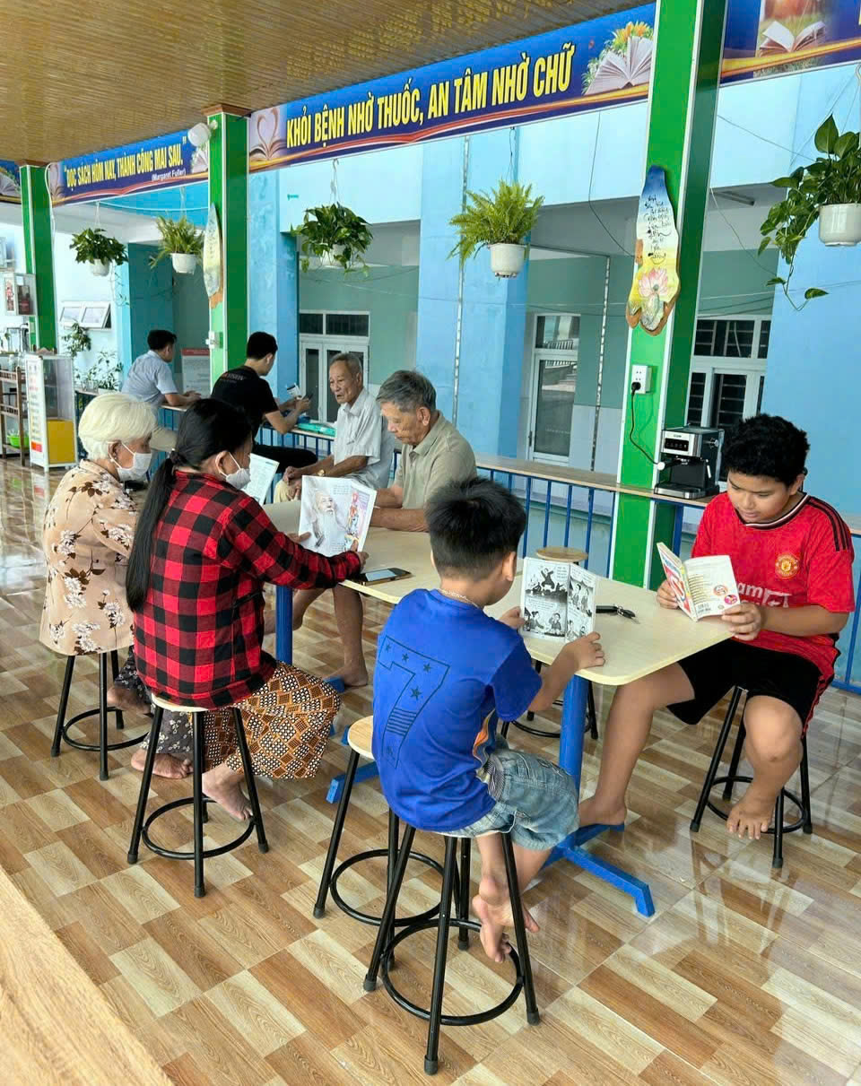 Wana Giving at Quang Nam